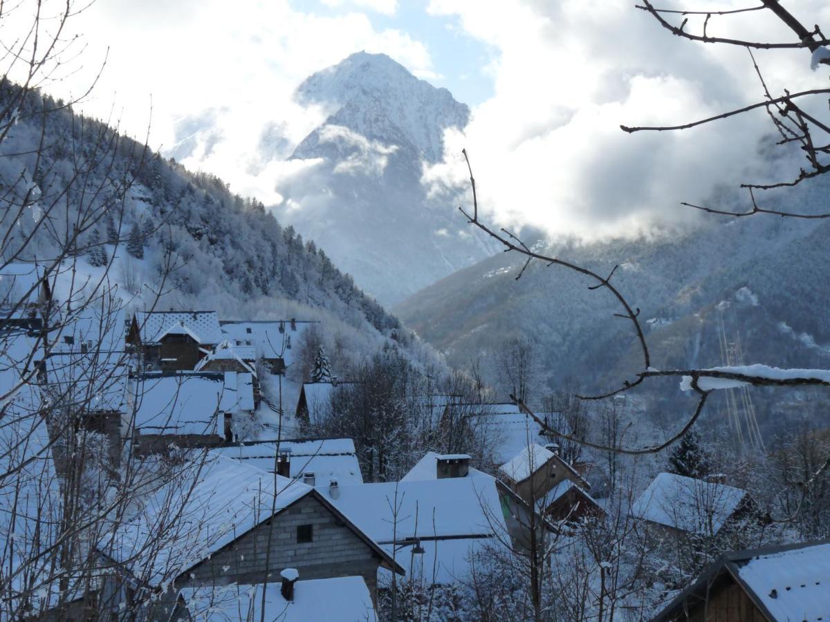 Les Petites Marmottes Villa Vaujany Esterno foto